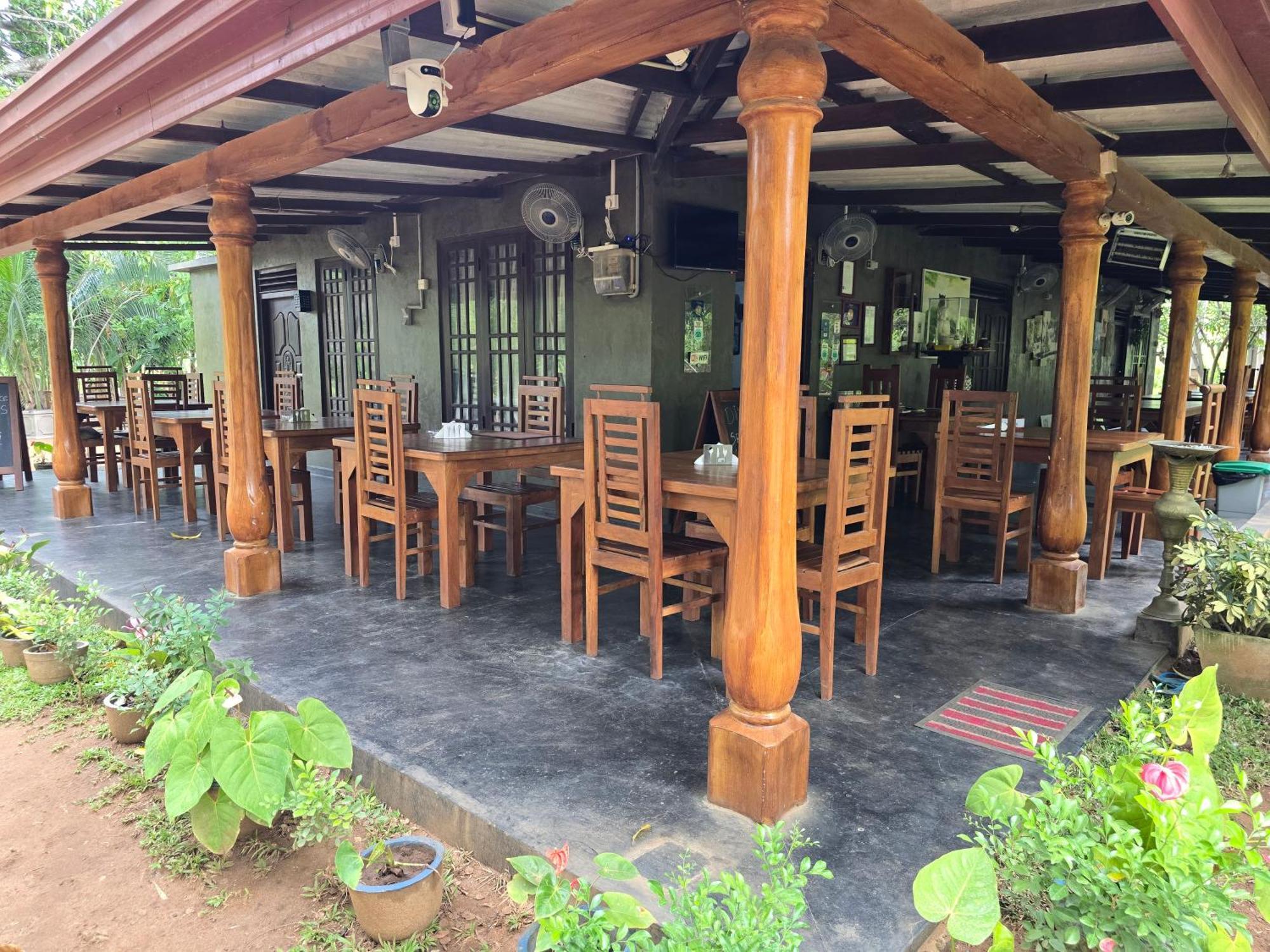 Wilpattu Homestay By Ceylon Exterior foto